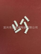 定制工業(yè)特種氧化鋁異型件陶瓷棒.jpg